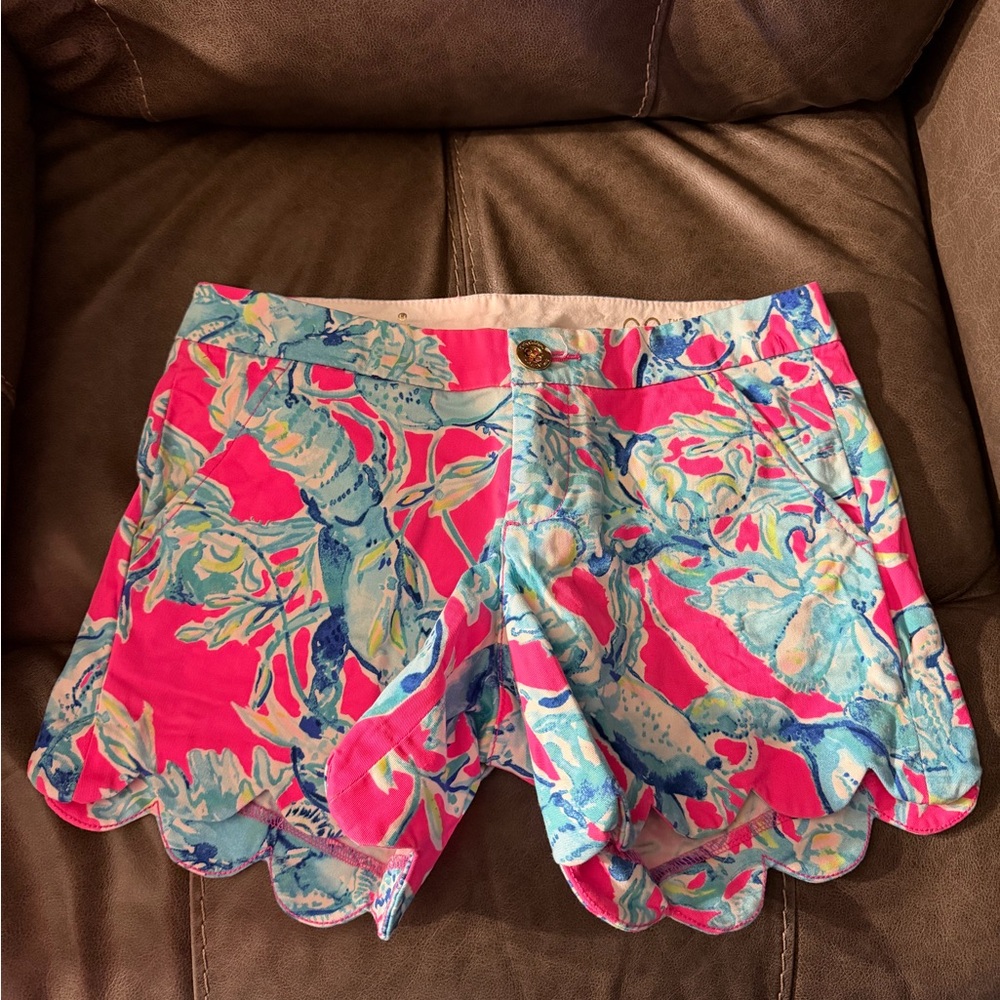 Lilly Pulitzer Buttercup stretch Ladies Shorts